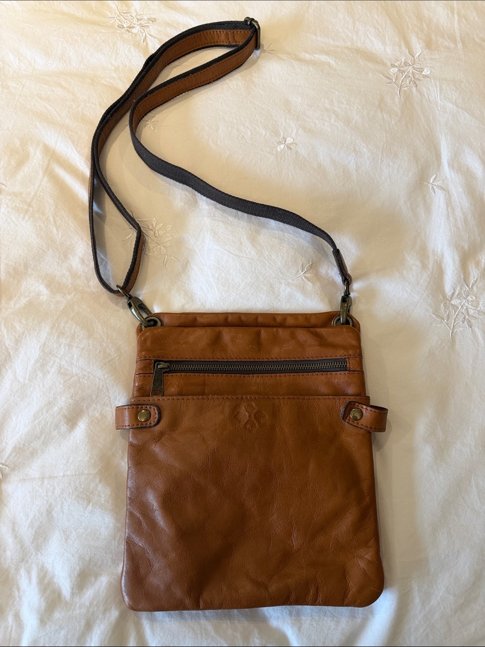 PATRICIA NASH GENUINE ITALIAN LEATHER CROSSBODY BAG